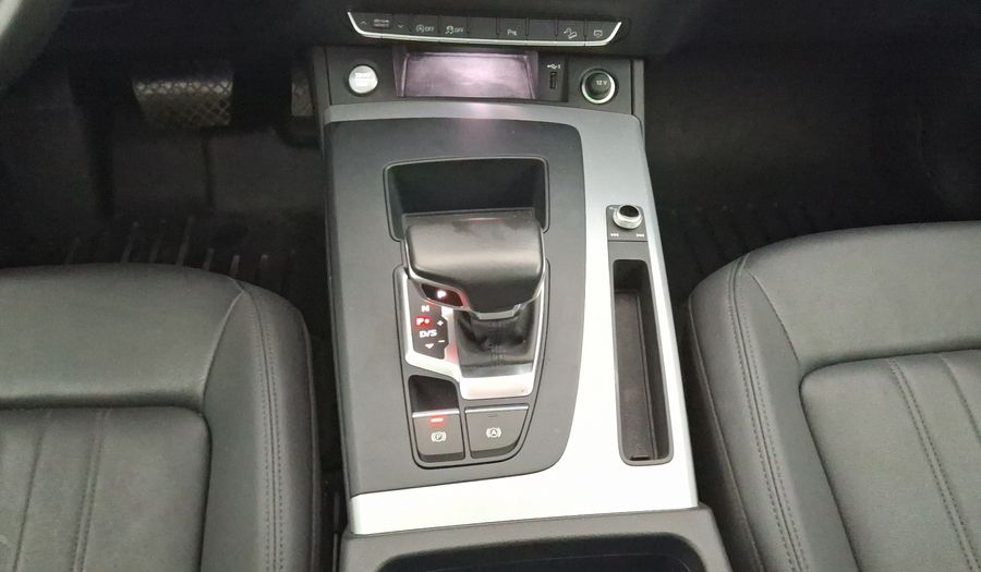 Audi Q5 Sportback 2.0 MHEV SB 45 TFSI SELECT DCT 4WD Suv 2022