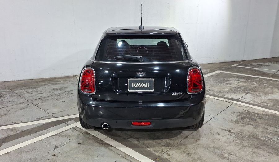 Mini Cooper 1.5 COOPER CHILI DCT Hatchback 2019