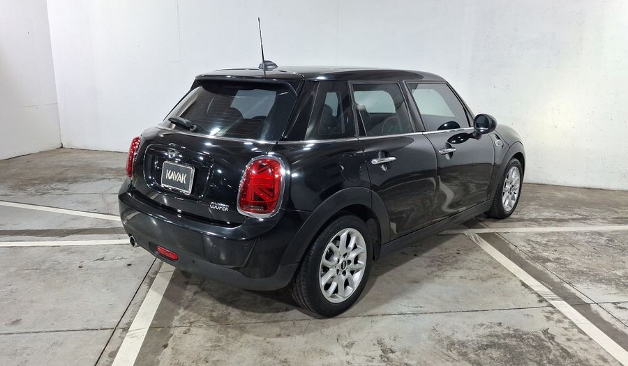 Mini Cooper 1.5 COOPER CHILI DCT Hatchback 2019