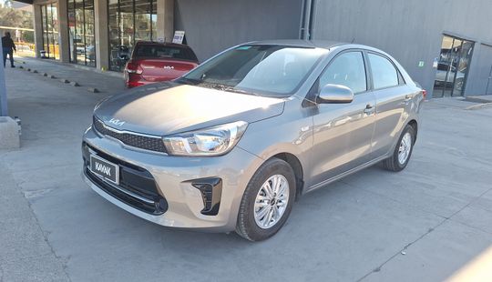 Kia • Soluto