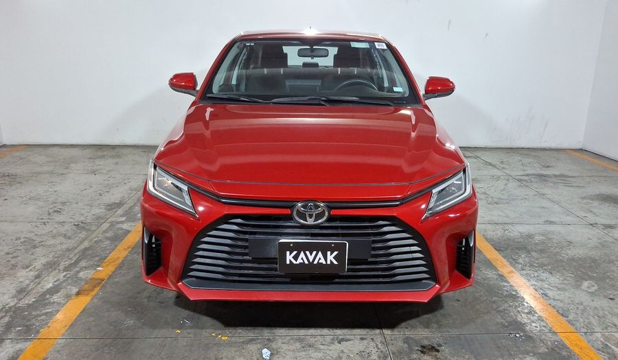 Toyota Yaris 1.5 BASE Sedan 2024