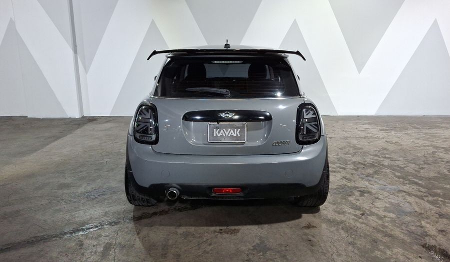 Mini Cooper 1.5 COOPER SALT Hatchback 2017