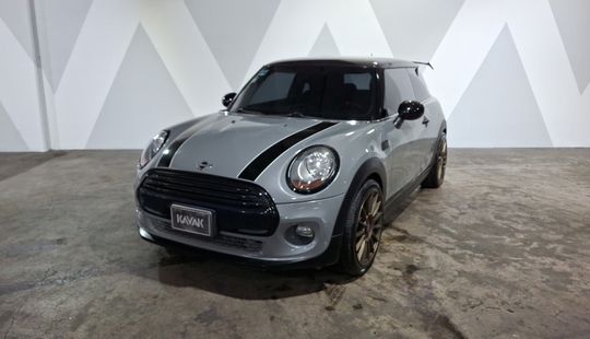 Mini • Cooper