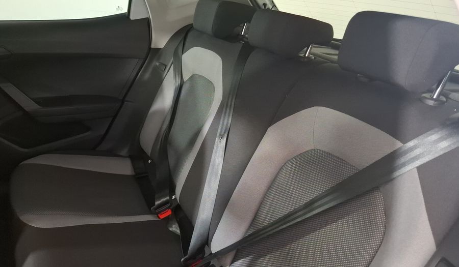 Seat Ibiza 1.6 STYLE AUTO Hatchback 2020