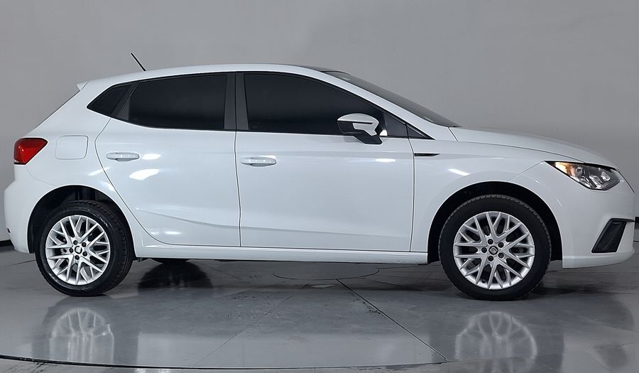 Seat Ibiza 1.6 STYLE AUTO Hatchback 2020