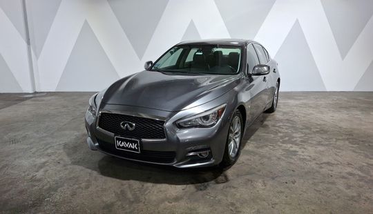 Infiniti • Q50