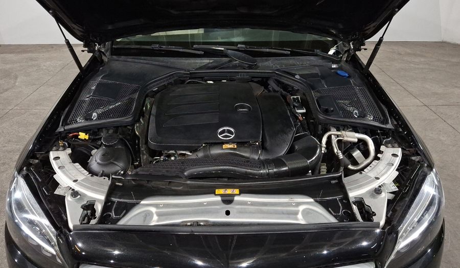 Mercedes Benz Clase C 2.0 200 AUTO Sedan 2020
