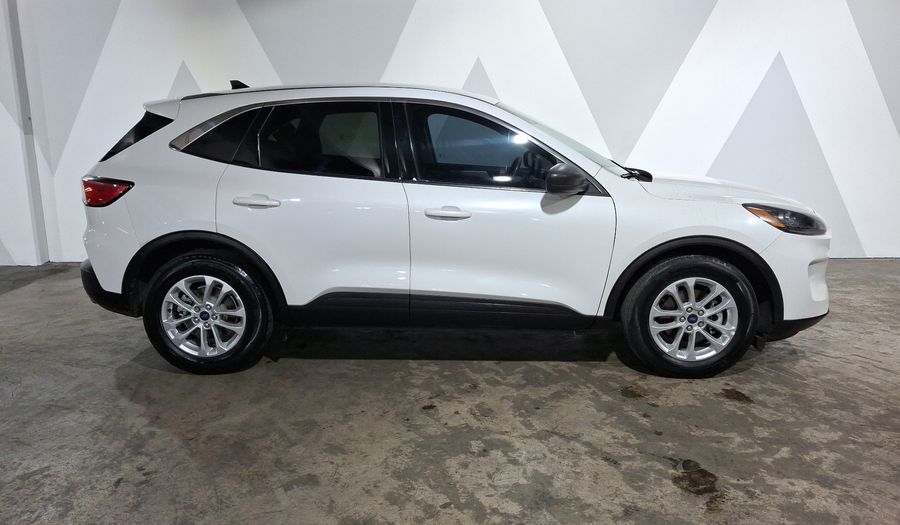 Ford Escape 2.5 HEV SE CVT Suv 2022