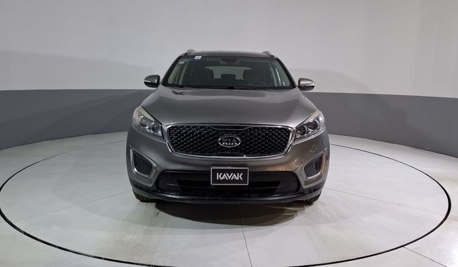 Kia Sorento 2.4 LX AT Suv 2016