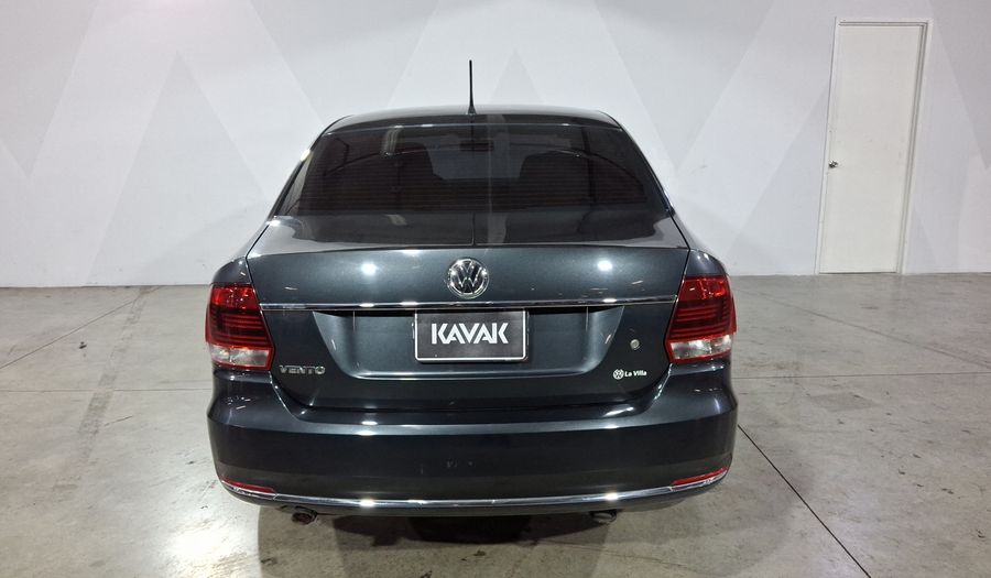 Volkswagen Vento 1.6 COMFORTLINE AUTO Sedan 2019