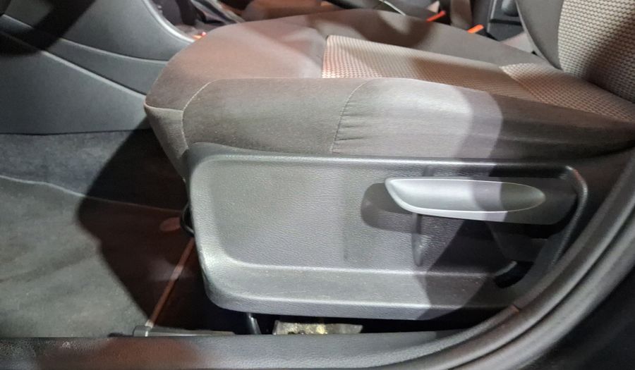 Volkswagen Vento 1.6 COMFORTLINE AUTO Sedan 2019