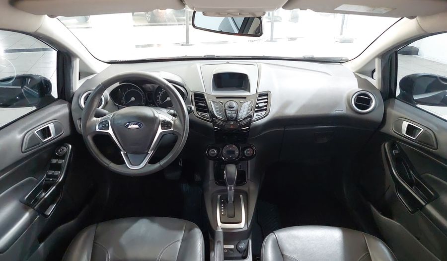 Ford Fiesta 1.6 TITANIUM AT Hatchback 2017