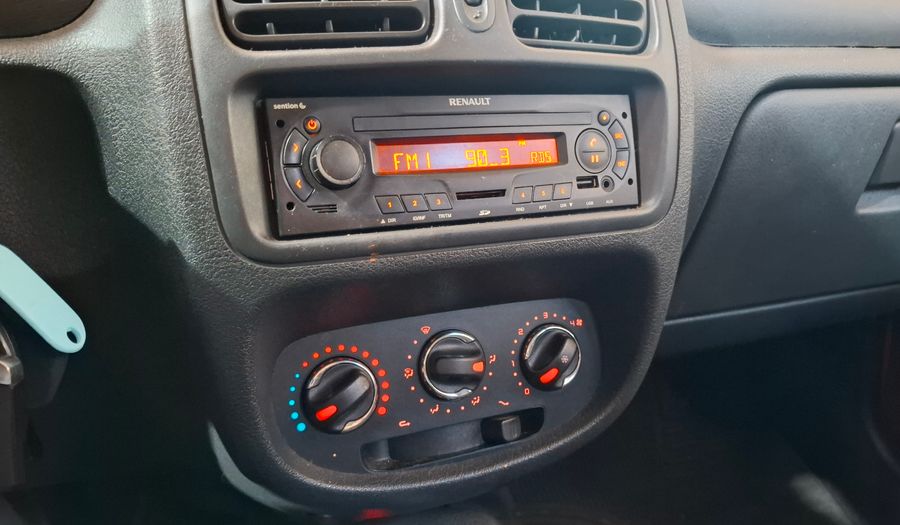Renault Clio 1.1 CONFORT Hatchback 2015