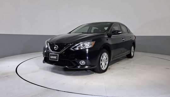 Nissan • Sentra
