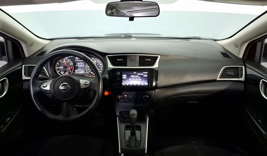 Nissan Sentra 1.8 ADVANCE CVT Sedan 2017