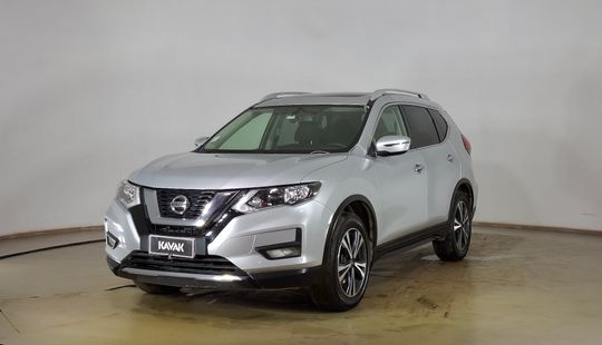 Nissan • X-Trail