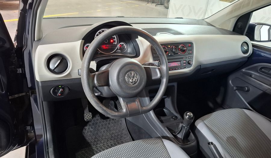 Volkswagen Up 1.0 MOVE UP Hatchback 2016