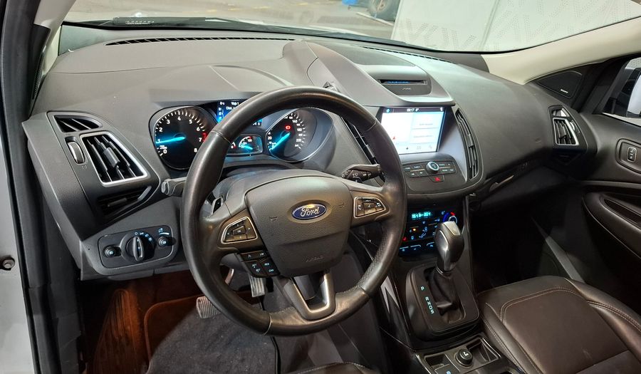 Ford Kuga 2.0 ECOBOOST TITANIUM 4WD POWERSHIFT Suv 2017