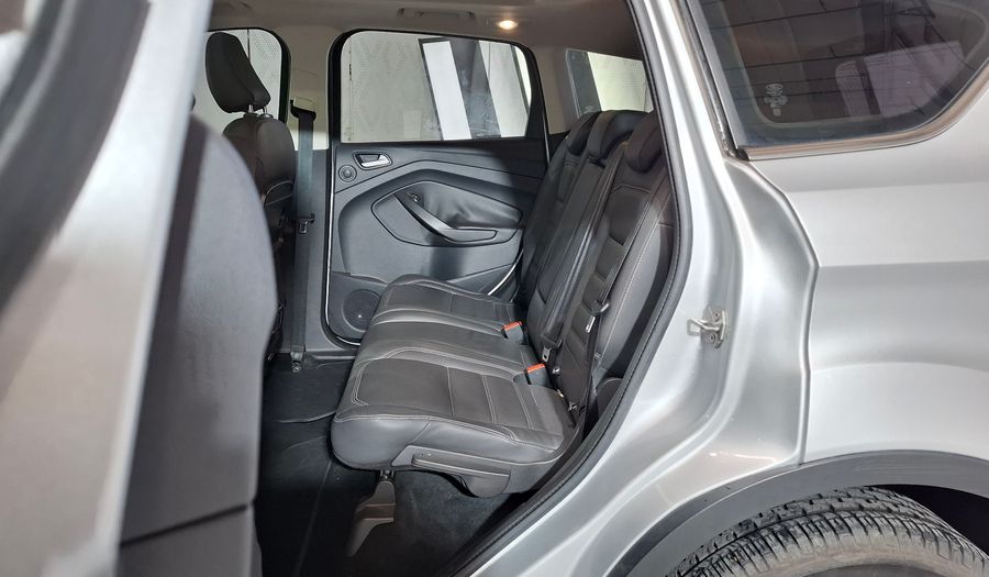 Ford Kuga 2.0 ECOBOOST TITANIUM 4WD POWERSHIFT Suv 2017
