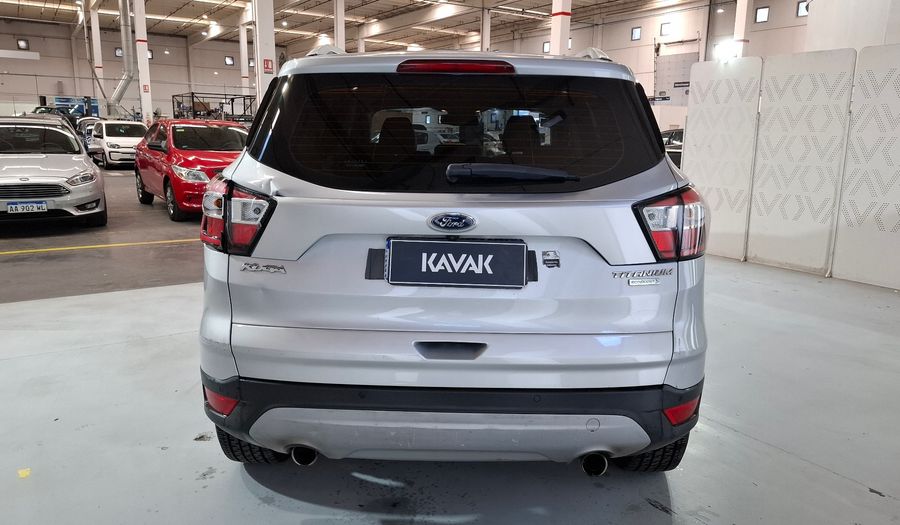 Ford Kuga 2.0 ECOBOOST TITANIUM 4WD POWERSHIFT Suv 2017