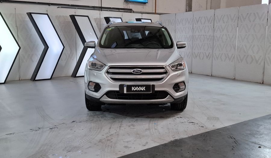 Ford Kuga 2.0 ECOBOOST TITANIUM 4WD POWERSHIFT Suv 2017