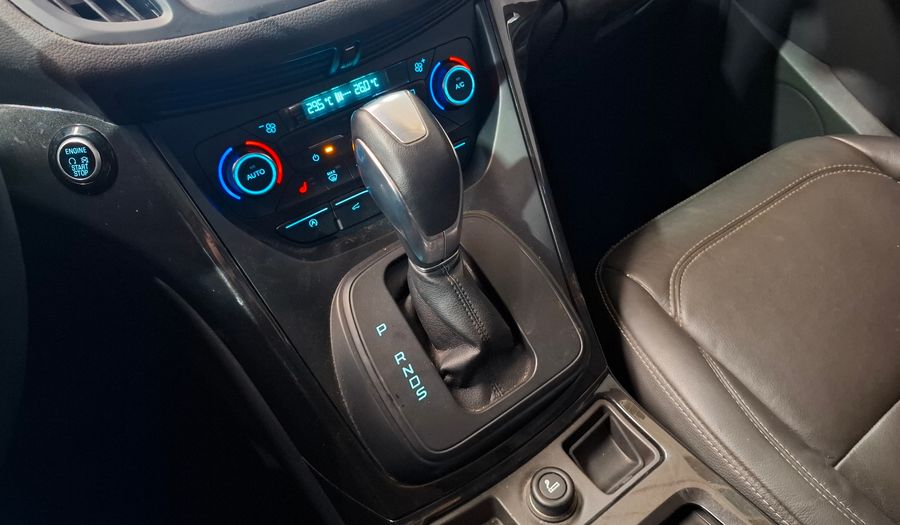 Ford Kuga 2.0 ECOBOOST TITANIUM 4WD POWERSHIFT Suv 2017