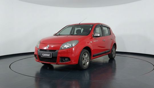 Renault • Sandero