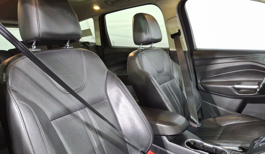 Ford Escape 2.0 TITANIUM ECOBOOST AT Suv 2016