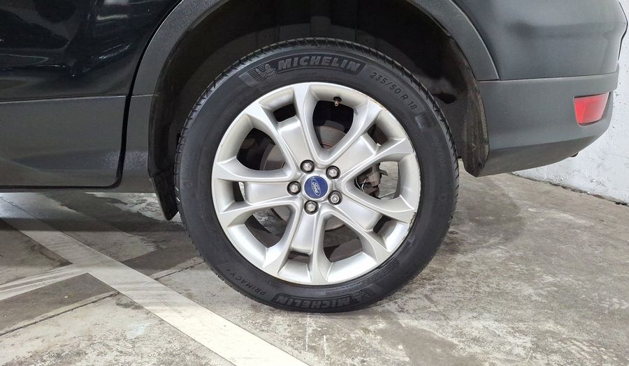 Ford Escape 2.0 TITANIUM ECOBOOST AT Suv 2016