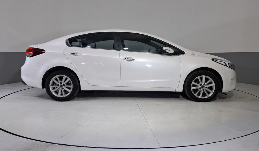 Kia Forte 2.0 EX AT Sedan 2017