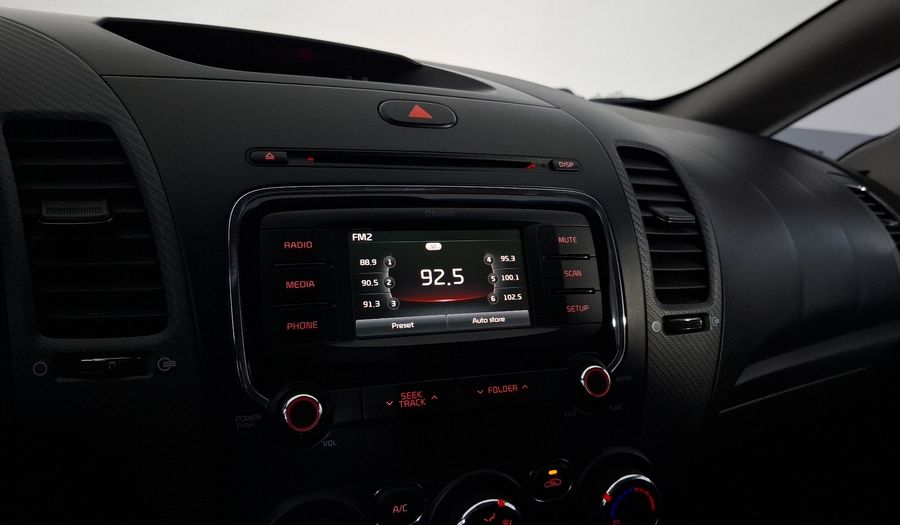 Kia Forte 2.0 EX AT Sedan 2017