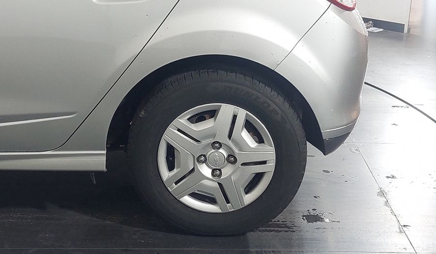 Chevrolet Onix 1.0 SPE/4 LT Hatchback 2014
