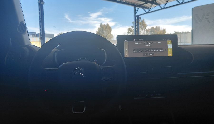 Citroen Basalt 1.0 T200 SHINE AUTO Suv 2025
