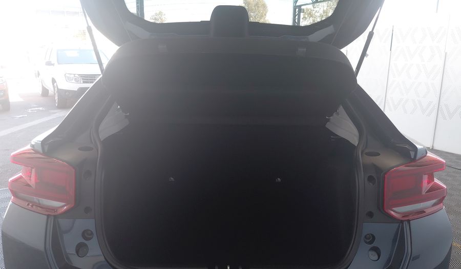 Citroen Basalt 1.0 T200 SHINE AUTO Suv 2025