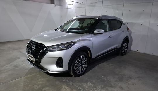 Nissan • Kicks