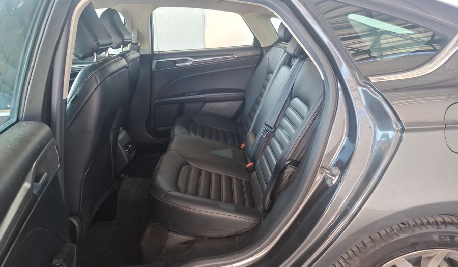 Ford Mondeo 2.0 SEL AUTO Sedan 2020