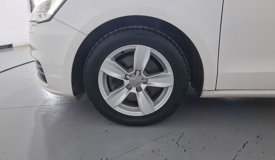 Audi A1 1.4 TFSI URBAN S TRONIC Hatchback 2017