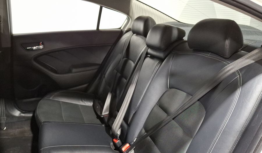 Kia Forte 2.0 SX AT Sedan 2016