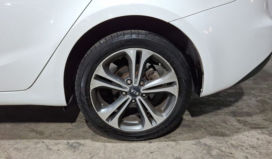 Kia Forte 2.0 SX AT Sedan 2016
