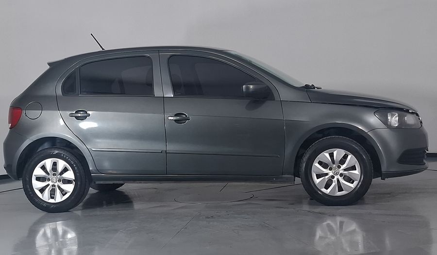 Volkswagen Gol 1.6 CL AC MT Hatchback 2015