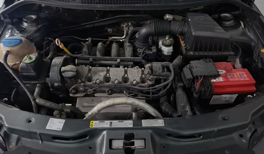 Volkswagen Gol 1.6 CL AC MT Hatchback 2015