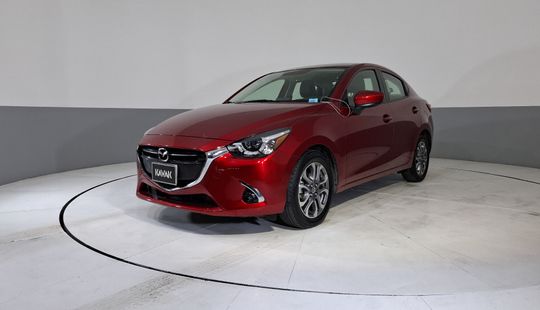 Mazda • Mazda 2