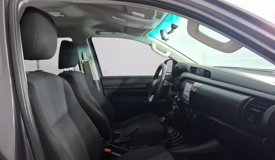 Toyota Hilux 2.7 SR DOBLE CABINA Pickup 2023