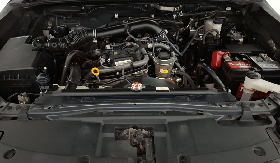 Toyota Hilux 2.7 SR DOBLE CABINA Pickup 2023