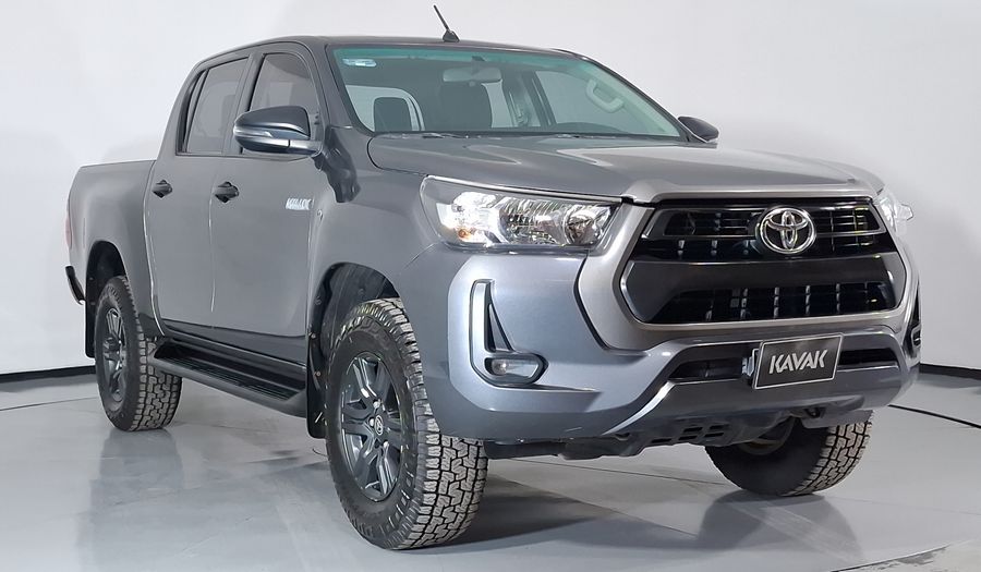 Toyota Hilux 2.7 SR DOBLE CABINA Pickup 2023