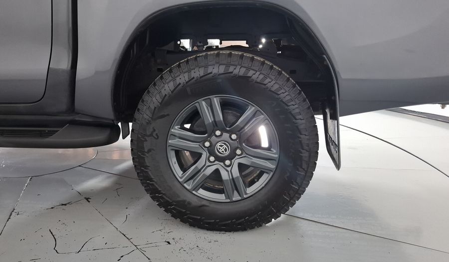 Toyota Hilux 2.7 SR DOBLE CABINA Pickup 2023