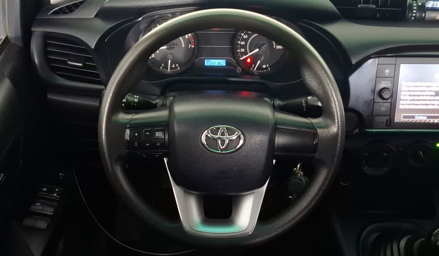 Toyota Hilux 2.7 SR DOBLE CABINA Pickup 2023