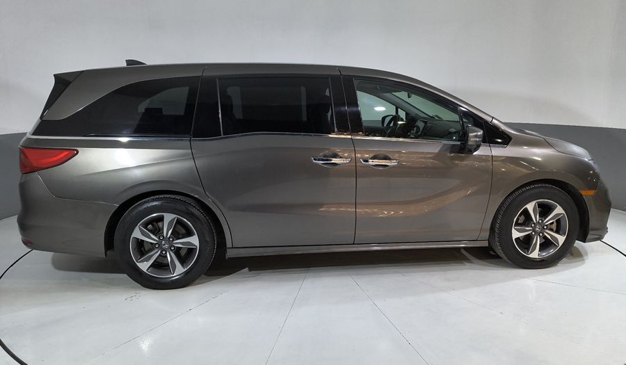 Honda Odyssey 3.5 TOURING AUTO Minivan 2019