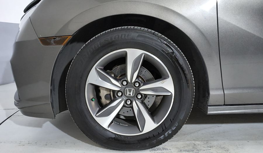 Honda Odyssey 3.5 TOURING AUTO Minivan 2019