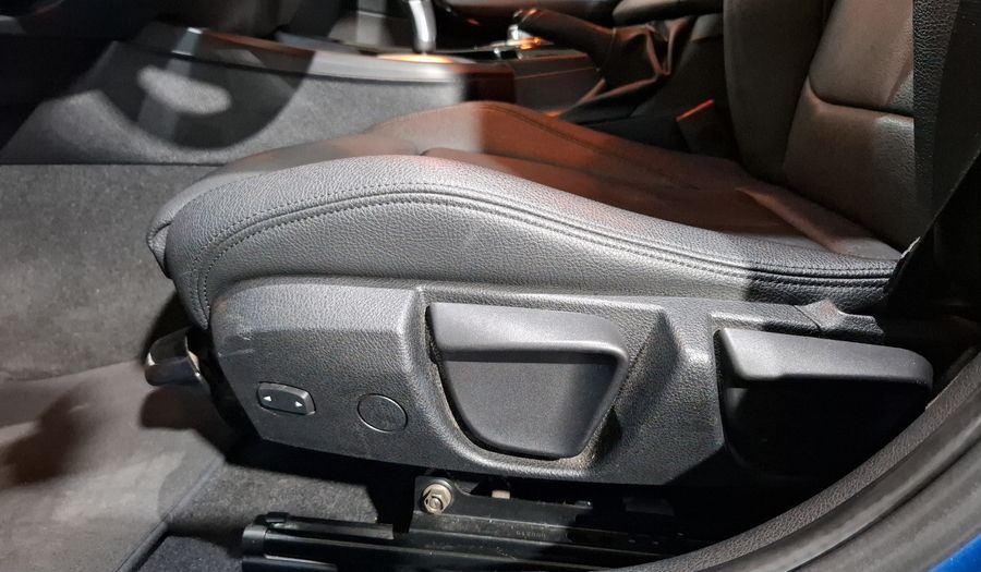Bmw Serie 1 1.5 118IA SPORT LINE AUTO Hatchback 2019